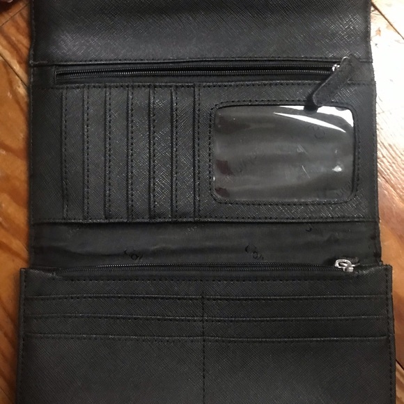 Calvin Klein Wallet - Picture 2 of 4
